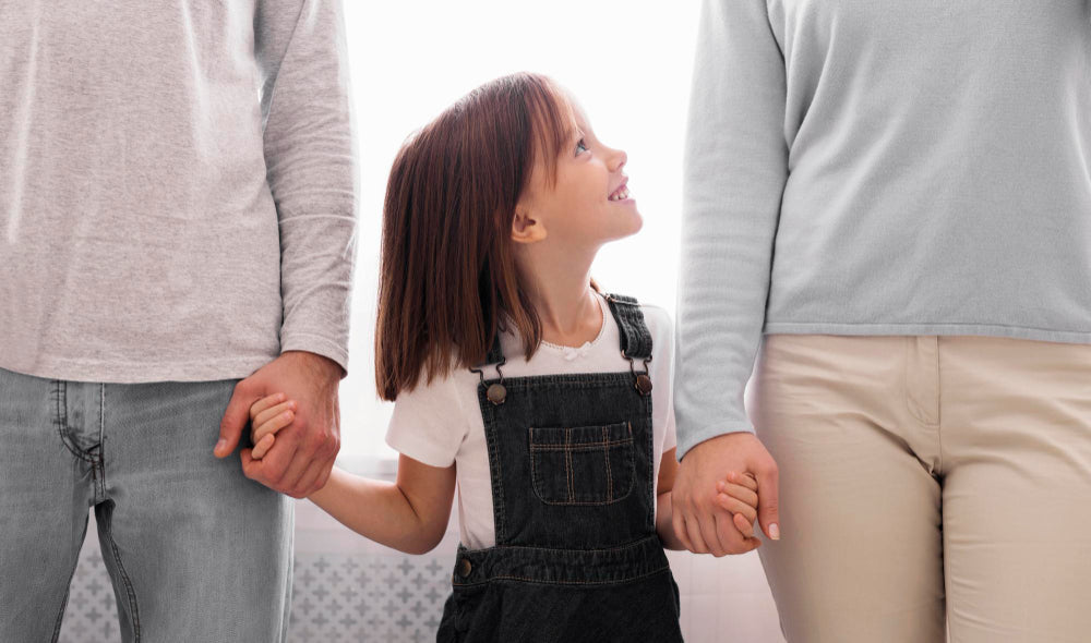 10 Signs of Parental Manipulation (and How Single Dads Can Respond) - solodads
